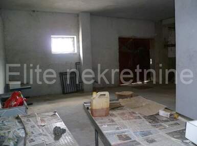 Poslovni prostor / Lokal, Delnice, Delnice, prodaja, 850m2, 144500e, id13701