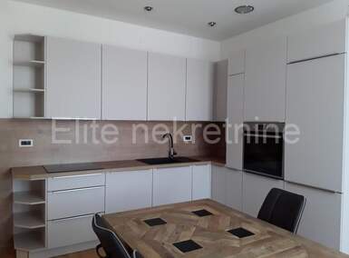 Trosoban stan, Rijeka, Sjever, najam, 150m2, 1350e, id14038