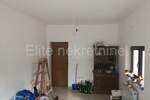 Poslovni prostor / Lokal, Opatija, Pobri, najam, 20m2, 400e, id14332