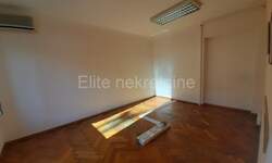 Poslovni prostor / Lokal, Rijeka, Centar, najam, 68m2, 660e, id13704