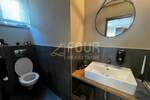 Poslovni prostor / Lokal, Rijeka, Centar, najam, 904m2, 7684e, id24398