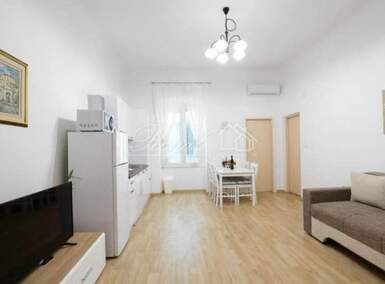 Dvosoban stan, Rijeka, Centar, najam, 55m2, 650e, id27174