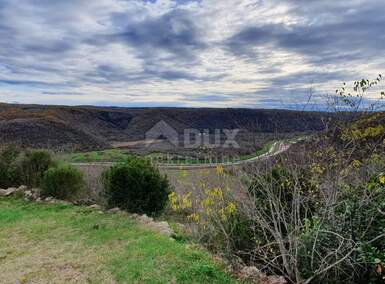 Plac, Grožnjan, Grožnjan, prodaja, 47150m2, 1e, id30577