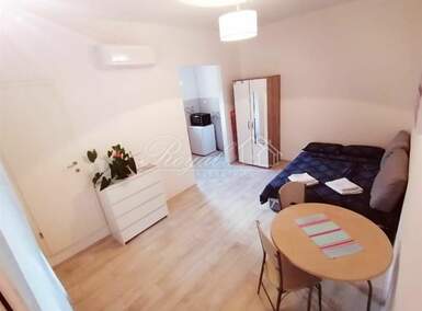 Jednosoban stan, Rijeka, Školjić, najam, 25m2, 430e, id32696