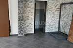 Poslovni prostor / Lokal, Rijeka, Orehovica, najam, 65m2, 600e, id33679