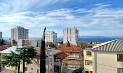 Cetvorosoban stan, Rijeka, Krimeja, prodaja, 73m2, 179000e, id20106