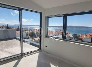 Trosoban stan, Crikvenica, Crikvenica, prodaja, 82m2, 365000e, id35078