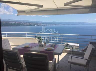 Stan, Opatija, Opatija - Centar, prodaja, 281m2, 798000e, id36483