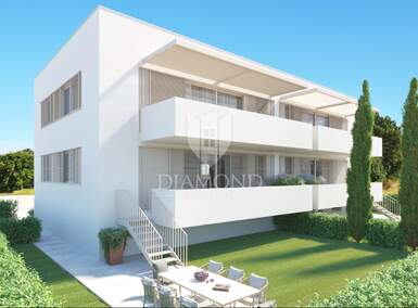 Trosoban stan, Poreč, Poreč, prodaja, 106m2, 443000e, id38710