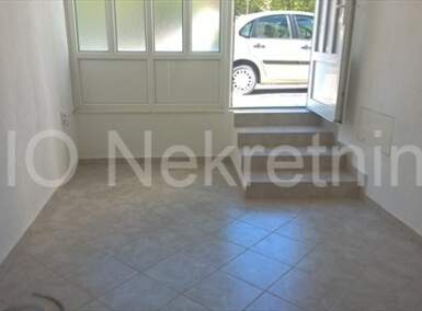 Poslovni prostor / Lokal, Split, Split, najam, 17m2, 400e, id41526