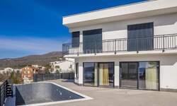 Kuca, Crikvenica, Crikvenica, najam, 200m2, 3500e, id47921