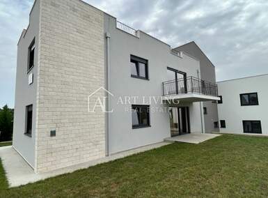 Cetvorosoban stan, Poreč, Poreč, prodaja, 94m2, 356800e, id52429