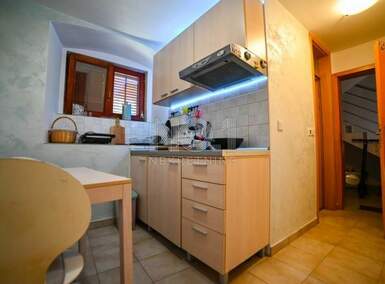 Jednosoban stan, Cres, Cres, prodaja, 22m2, 91000e, id53324