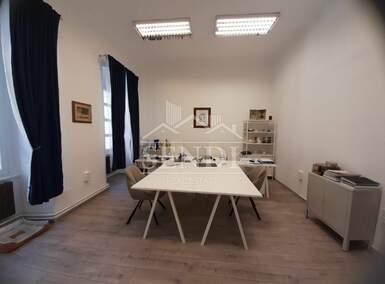 Poslovni prostor / Lokal, Rijeka, Centar, najam, 72m2, 1000e, id56113