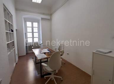 Poslovni prostor / Lokal, Rijeka, Centar, najam, 65m2, 800e, id56176