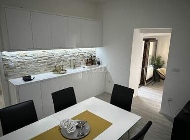 Cetvorosoban stan, Poreč, Poreč, prodaja, 107m2, 425000e, id56353