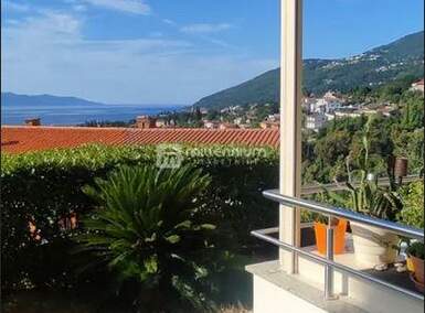 Dvosoban stan, Opatija, Ika, prodaja, 204000 €, 48 m2