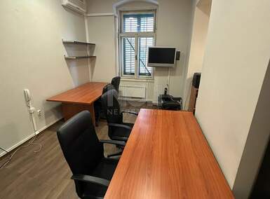 Poslovni prostor / Lokal, Rijeka, Centar, najam, 35m2, 350e, id60038