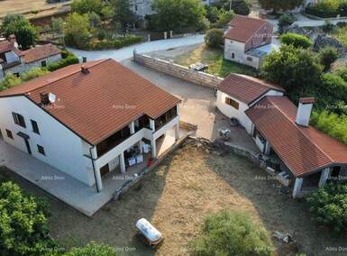 Kuca, Umag, prodaja, 420m2, 900000e, id60799