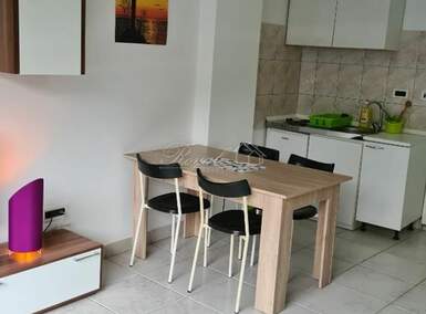 Jednosoban stan, Rijeka, Centar, najam, 30m2, 370e, id61391