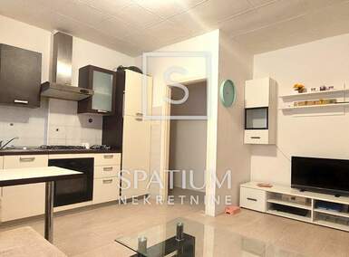 Dvosoban stan, Rijeka, Krimeja, prodaja, 52m2, 155000e, id61396