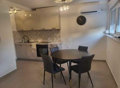 Trosoban stan, Rijeka, Vojak, najam, 60m2, 750e, id63012