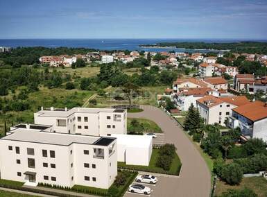 Trosoban stan, Poreč, Poreč, prodaja, 85m2, 339000e, id63059