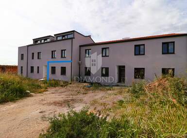 Trosoban stan, Poreč, Poreč, prodaja, 45m2, 179000e, id63488