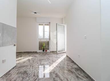 Trosoban stan, Pula, Vidikovac, prodaja, 60m2, 228000e, id63591