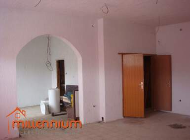 Poslovni prostor / Lokal, Novi Vinodolski, Novi Vinodolski, prodaja, 68m2, 95000e, id9325