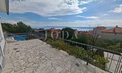 Trosoban stan, Crikvenica, Crikvenica, prodaja, 64m2, 159000e, id63790