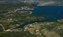 Plac, Šibenik, Bilice, prodaja, 2639m2, 395850e, id64198