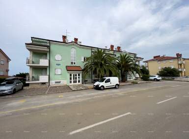 Dvosoban stan, Umag, prodaja, 93m2, 345000e, id62600