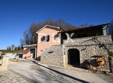 Kuca, Gračišće, Gračišće, prodaja, 135m2, 299000e, id65375