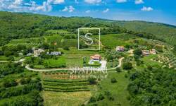 Zemljiste, Motovun, prodaja, 220000 €, 1413 m2