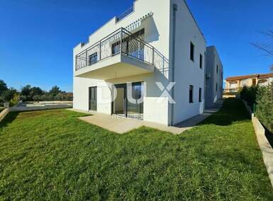 Cetvorosoban stan, Poreč, Poreč, prodaja, 94m2, 350000e, id66057