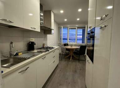 Cetvorosoban stan, Rijeka, Rastočine, najam, 84m2, 900e, id66341