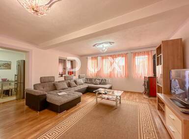 Cetvorosoban stan, Rijeka, Trsat, prodaja, 115m2, 255000e, id66496