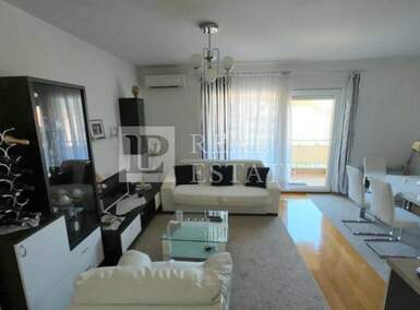 Trosoban stan, Crikvenica, Crikvenica, prodaja, 54m2, 227000e, id66748