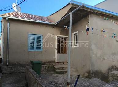 Kuca, Solin, prodaja, 100m2, 159990e, id49318