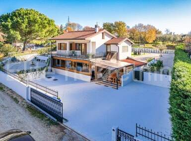 Kuca, Buje, Kaštel, prodaja, 395000 €, 193 m2