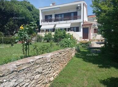 Kuca, Medulin, prodaja, 750000 €, 315 m2