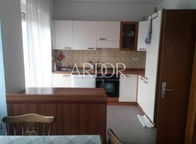 Cetvorosoban stan, Rijeka, Srdoči, najam, 900 €, 135 m2