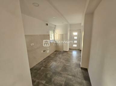 Dvosoban stan, Rijeka, Trsat, prodaja, 140000 €, 41 m2