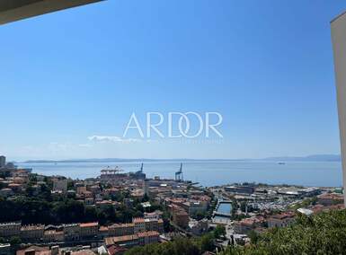 Trosoban stan, Rijeka, Kozala, najam, 1000 €, 64 m2