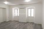 Poslovni prostor / Lokal, Rijeka, Centar, najam, 500 €, 29 m2