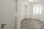 Poslovni prostor / Lokal, Rijeka, Centar, najam, 500 €, 29 m2