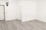 Poslovni prostor / Lokal, Rijeka, Centar, najam, 500 €, 29 m2