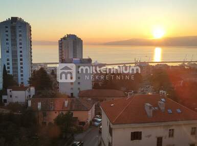 Cetvorosoban stan, Rijeka, Kozala, prodaja, 220000 €, 85 m2