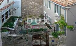 Kuca, Oprtalj, prodaja, 535000 €, 227 m2